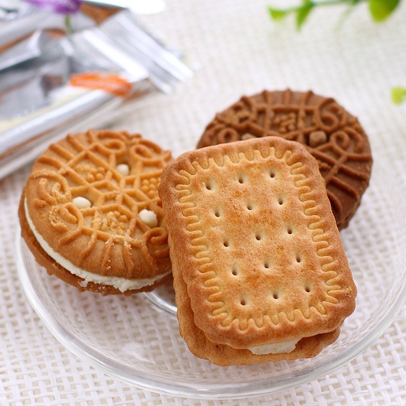 麦积什锦夹心饼干230g 马来西亚进口零食