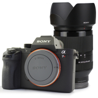 索尼微单数码相机 ILCE-7RM2/a7rm2 标准蔡司套装(含24-70mm镜头) 黑色/
