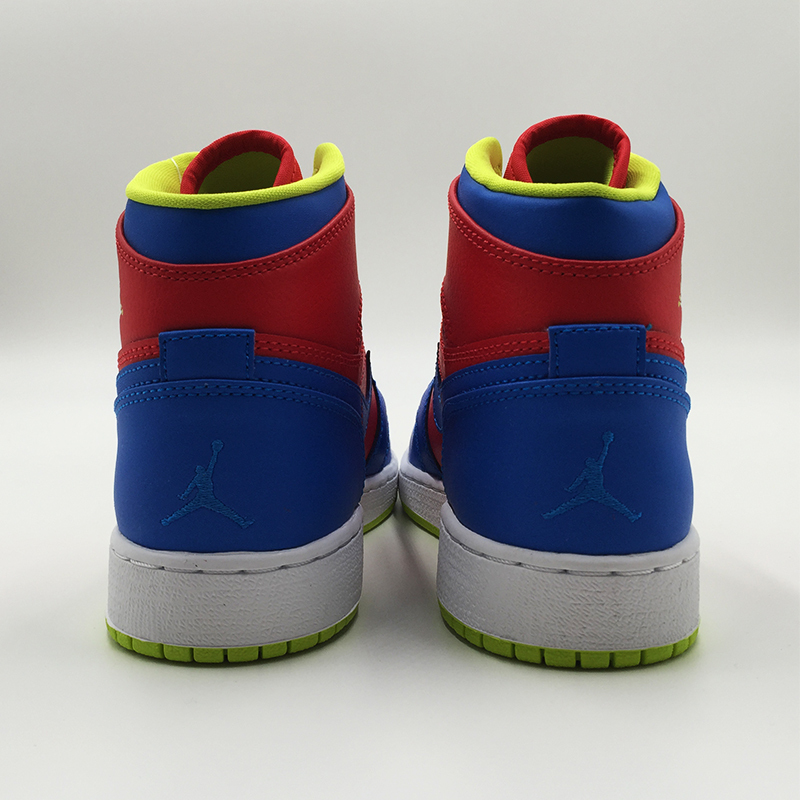 705300-615 AIR JORDAN 1 RETRO HIGH BG乔1女子高帮撞色篮球鞋
