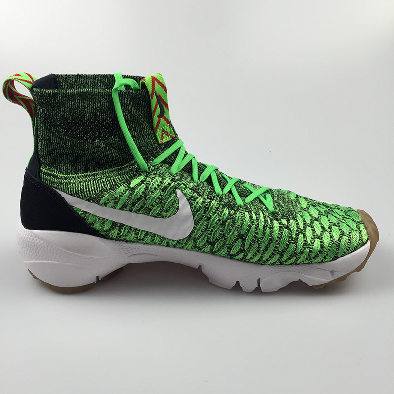 816560-300 AIR FOOTSCAPE MAGISTA FLYKNIT 小吕布
