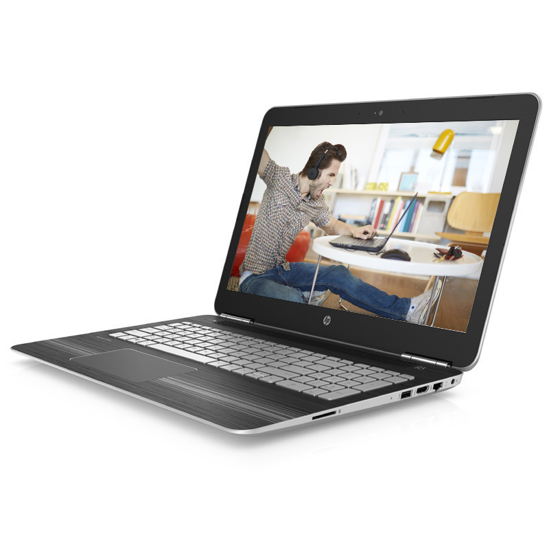 惠普(HP)光影精灵15.6英寸游戏笔记本(i7-6700HQ 8G 128GSSD+1T GTX960M Win10)