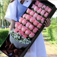 [美丽天使]33枝粉玫瑰礼盒A款 鲜花配送 帮客服务