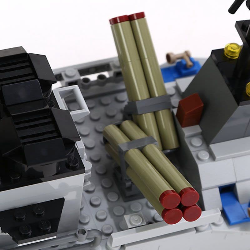 古迪(GUDI) 海军战队系列 8026威武导弹护卫舰693片 男孩积木拼插模型 儿童玩具6-14岁图片
