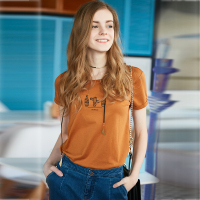 德玛纳女装仙人掌字母印花修身恤衫