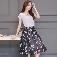 丝柏舍2018夏装新款女装短袖上衣搭印花半身裙子套装(配项链)S72R0199