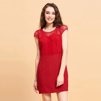 时尚淑女收腰纯色连衣裙