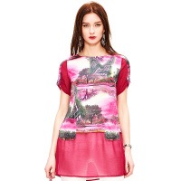 玫红休闲宽松印花女上衣