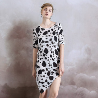  时尚气质不规则下摆连衣裙