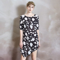 时尚气质不规则下摆连衣裙