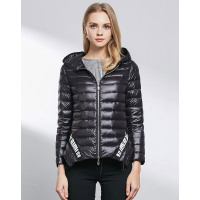 AIMISS/爱美斯秋冬欧洲站时尚修身反季白鸭绒轻薄羽绒服短款女A165006