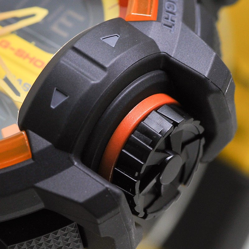 卡西欧(CASIO) 手表 G-SHOCK硬碰硬系列时尚运动防水男表GA-400BY-1A