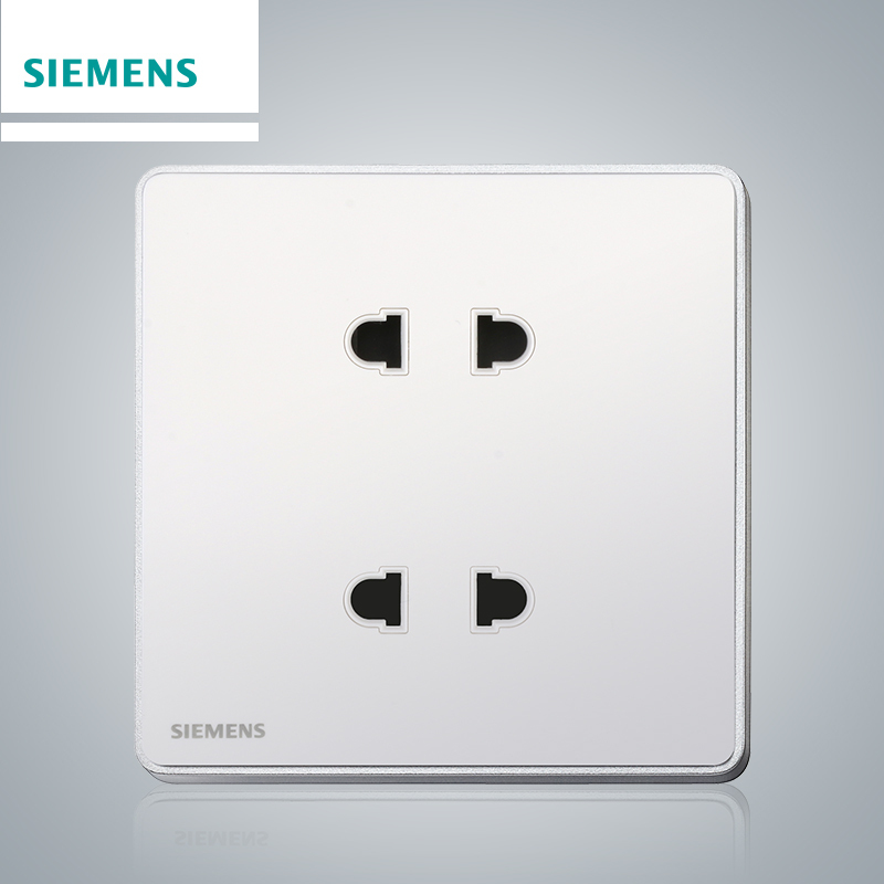 西门子（SIEMENS）开关插座 睿致钛银系列四孔插座5UB81123NC02