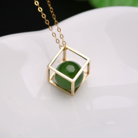 印象眸金镶碧玉魔方吊坠18k金四方形时尚百搭魔方碧玉挂坠女项链锁骨链 送证书