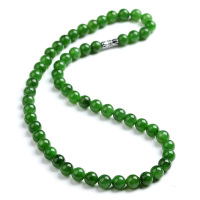 宝萃银楼 菠菜绿圆润色佳和田碧玉项链8mm