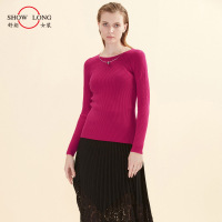 圆领时尚修身套头衫