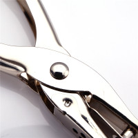 得力(deli)0114手握式全金属单孔打孔机 5个 打孔器 打洞机 打洞器 迷你打孔器 小型打孔机 装订机 装订用品