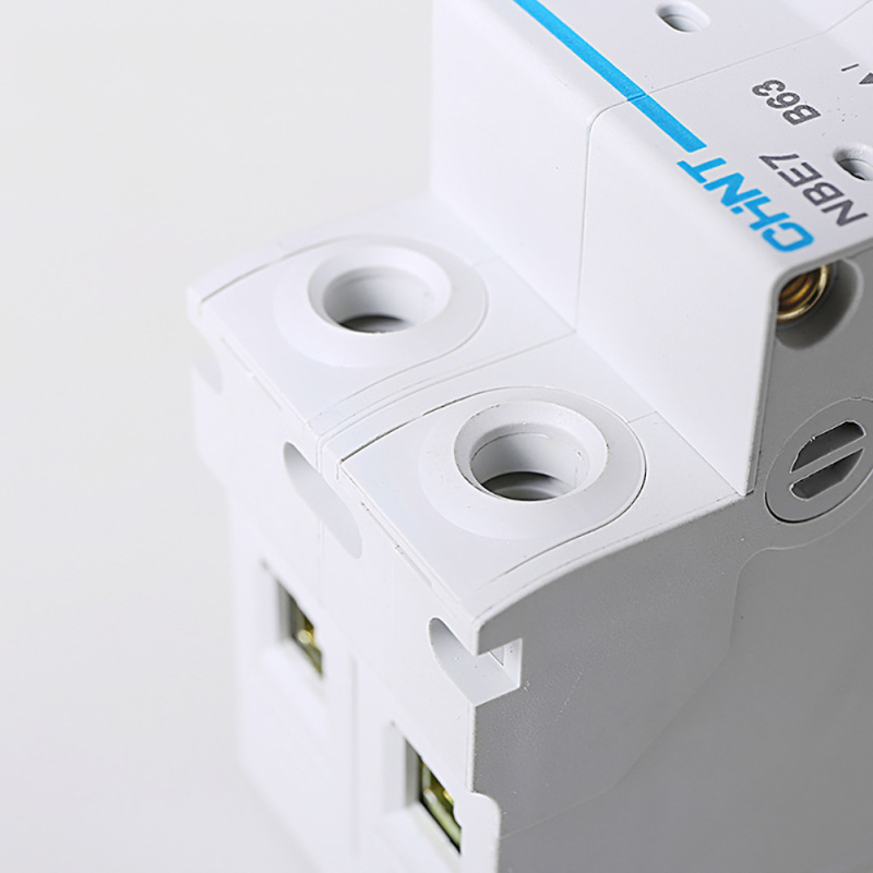 正泰CHNT空气开关家用漏电保护器2P40A双极断路器 空开 NBE7LE