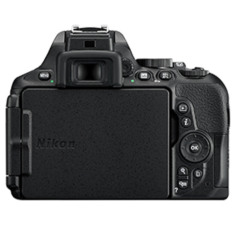 尼康(Nikon) 闪迪32G高速卡 包 保护镜 三脚架 清洁套装 金刚膜 D5600+腾龙18-200(套)