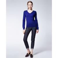 时尚V领百搭羊毛套头衫