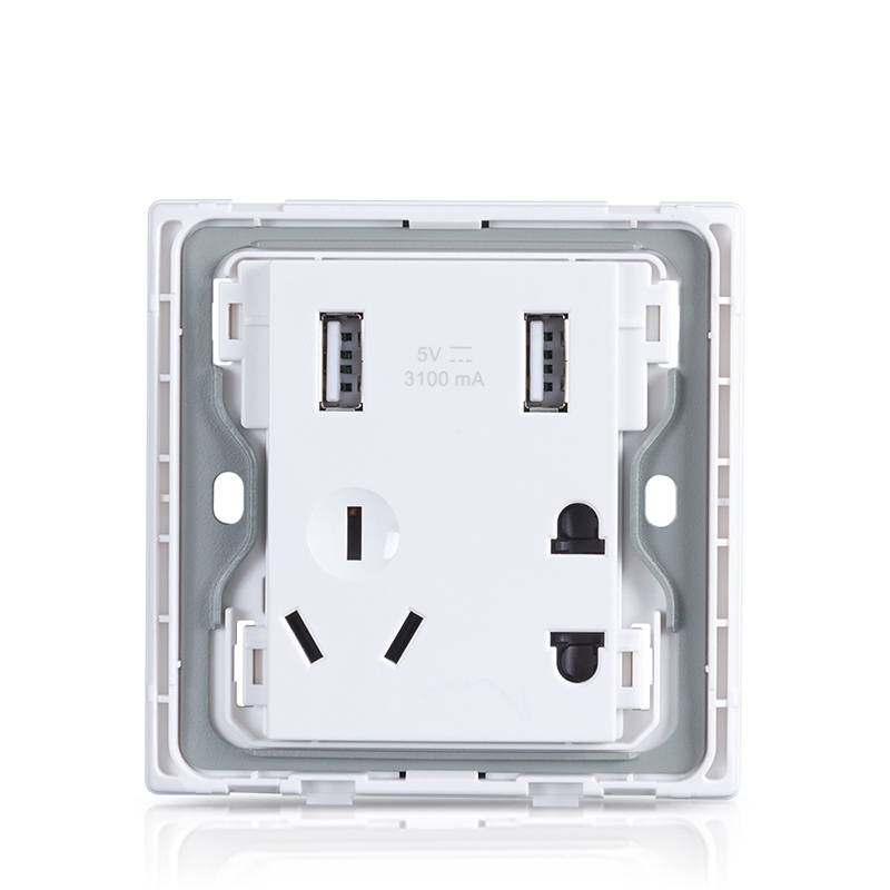 正泰CHNT插座面板带双USB充电五孔插座直流5V 3100MA 10A雅白86型7L系列NEW7-L13220