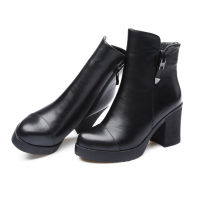 阿么2017复古擦色舒适粗跟圆头高跟短靴