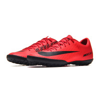 Nike耐克男鞋2017新款11代TF人造草地C罗刺客碎钉足球鞋831968