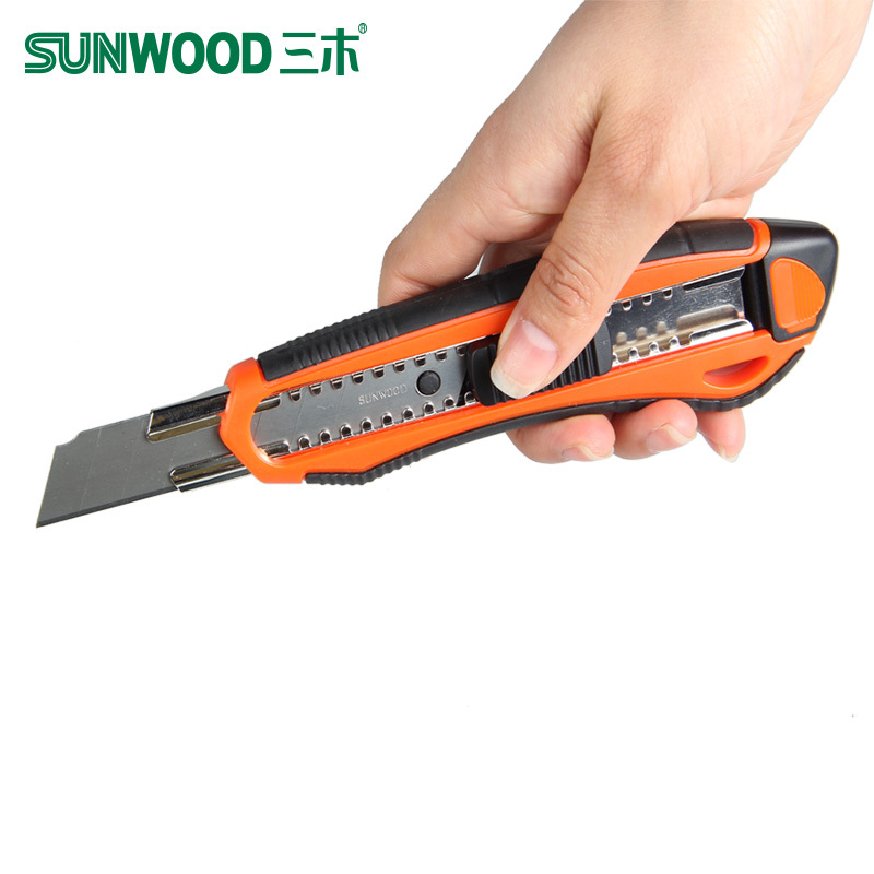 三木(SUNWOOD)颜色随机 美工刀 91027 (把)
