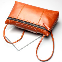 新款斜跨包箱包女用真皮女包牛皮单肩包女包