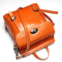 新款真皮双肩包女包背包韩版时尚书包箱包