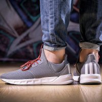 阿迪达斯（adidas）男鞋2018 运动休闲黑武士网面透气跑步鞋BB4399