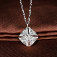Swarovski施华洛世奇 玫瑰金色金字塔水晶项链 1179787