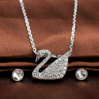 Swarovski施华洛世奇银色天鹅项链耳钉水晶套装5136654