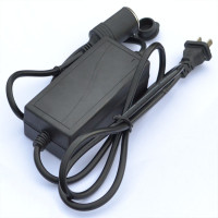 卫全行 电源转换器220v转12伏点烟器电源逆变器