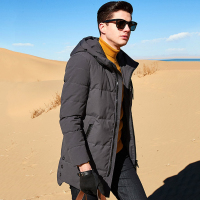 杰米克(JenMick)大身装饰线侧面装饰气孔男士羽绒服外套