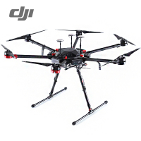 大疆六轴航拍无人机