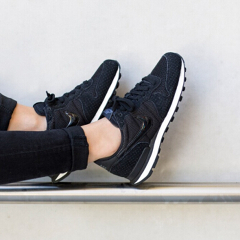 耐克（NIKE）新款女子 INTERNATIONALIST华夫底复古运动休闲慢跑鞋 828407-003