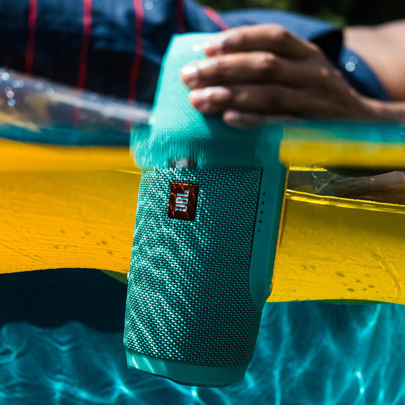 JBL Charge3 音乐冲击波3 蓝牙小音箱 音响 低音炮 移动充电 防水设计 支持多台串联 便携迷你音响 爵士黑