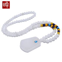 印象眸 时尚镶嵌平安无事牌吊坠 晶白玉毛衣链 石英岩质玉项链