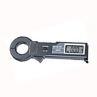 万用MULTI M-210钳形表