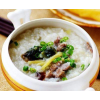 皮 蛋 瘦 肉 粥 840g