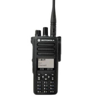 摩托罗拉XiR P8668 防爆手持对讲机 全键有显(如需调频,请告知)