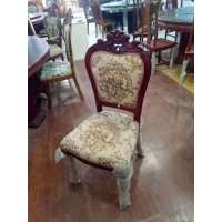 【甲泰】餐椅，雕花椅背