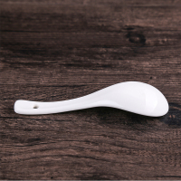 建达 陶瓷勺 小汤勺 13.5*4cm(单位:个)
