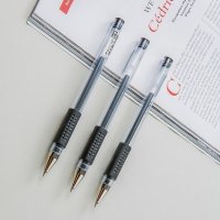 晨光Q7 中性笔0.5mm 学生水笔红笔签字笔碳素笔 单支装