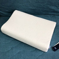 梦神泰国天然乳胶枕儿童成人护颈枕单人枕芯橡胶颈椎枕头