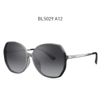 暴龙(BOLON) BL5029-A12蝶形偏光太阳镜墨镜女潮流眼镜