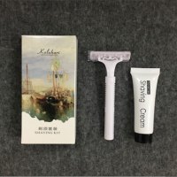 大卫定制酒店一次性用品白色锈钢刀片剃须刀+10克须膏入盒