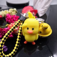 J小黄鸭抖音同款钥匙扣网红鸭子公仔跳舞鸭挂饰卡通女可爱挂件 乐好