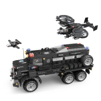 沃马品牌积木新款小孩玩具特警战队系列之神盾号防暴装甲车C0558