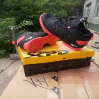 乐寿 YC 黑色篮球鞋